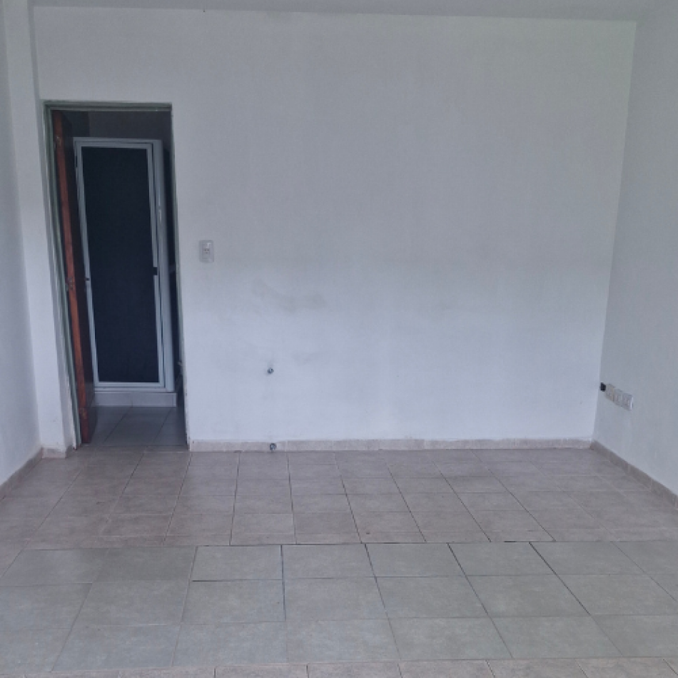 ALQUILER COMERCIAL AL FRENTE - COLOMBRES 1233 (MENDOZA 7800), ROSARIO