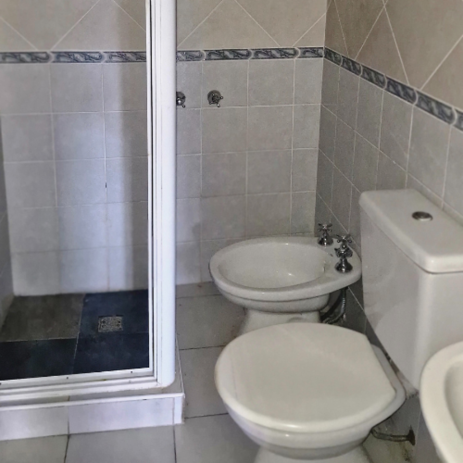 ALQUILER COMERCIAL AL FRENTE - COLOMBRES 1233 (MENDOZA 7800), ROSARIO