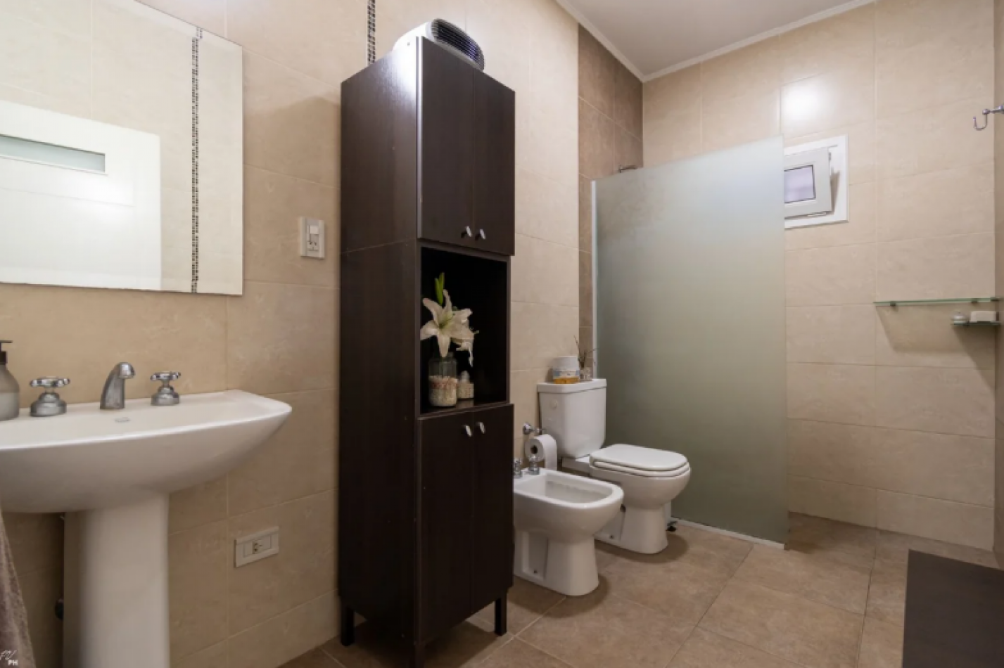 Casa con pileta - IBARLUCEA