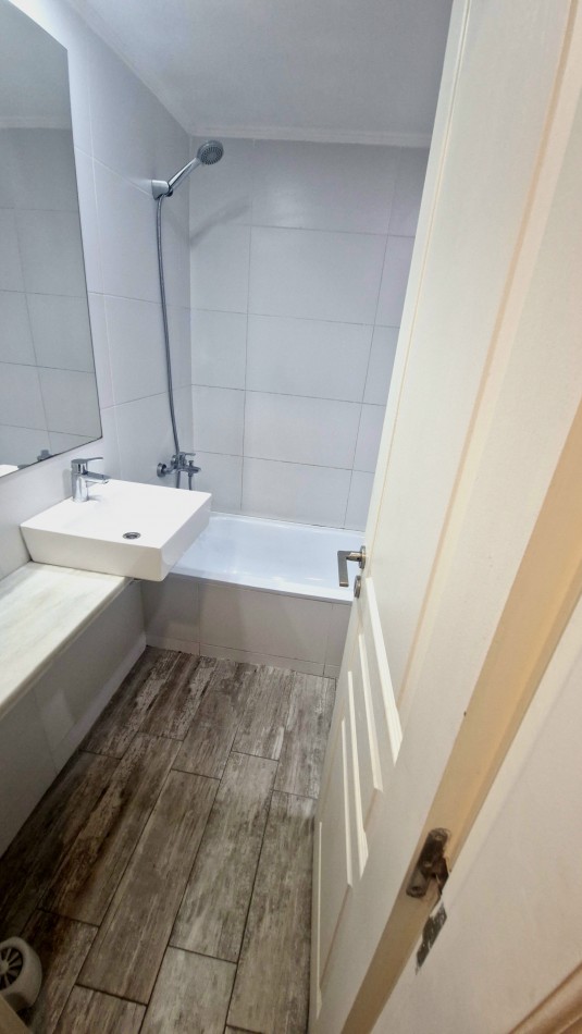 Alquiler Monoambiente Divisible con Balcon + Amenities - Ov. Lagos 500, Rosario