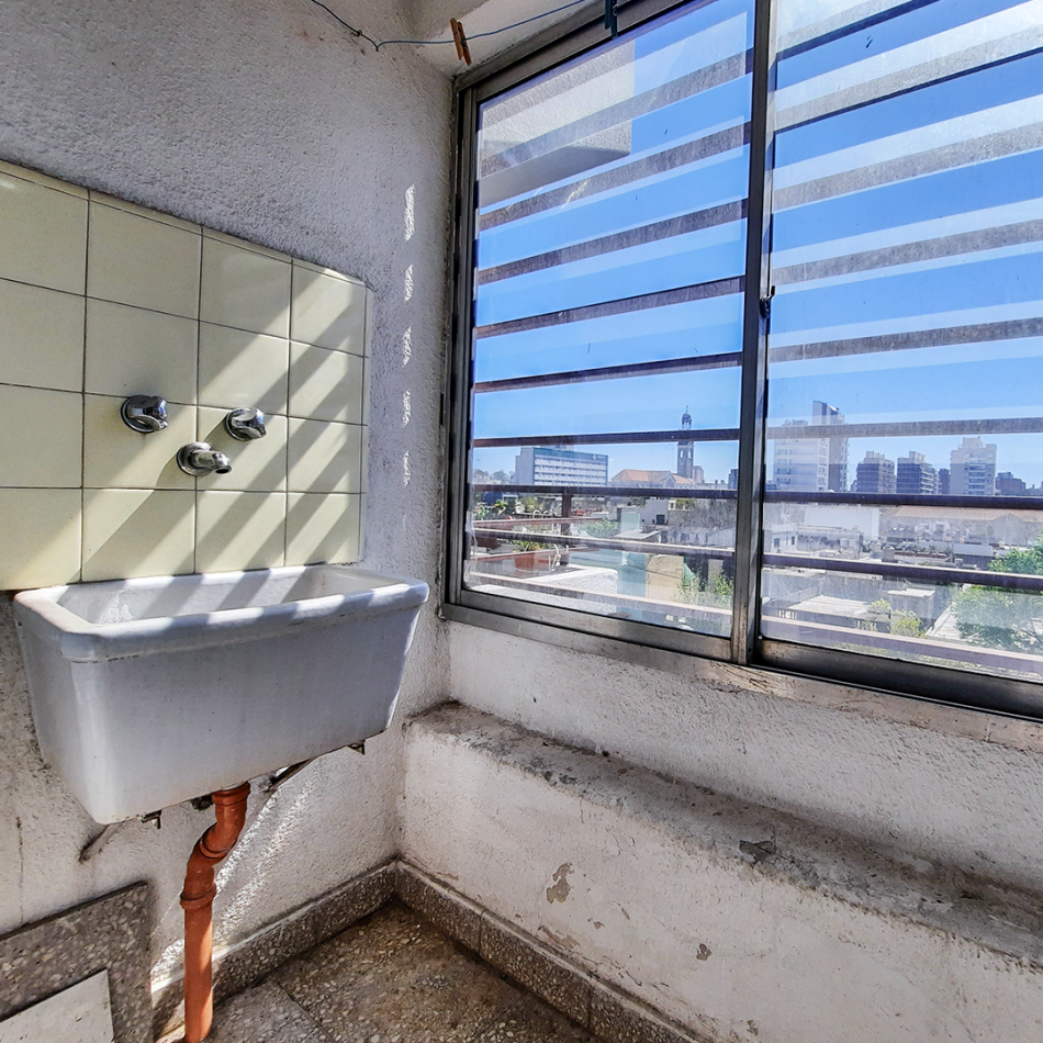 Alquiler 2 Dorm. Balcon Al Frente - 27 De Febrero 1473, Rosario