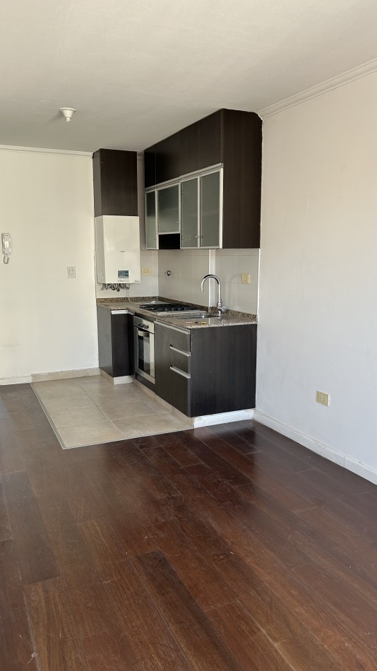 ALQUILER 1 DORMITORIO BALCON AL FRENTE - SALTA Y MORENO, ROSARIO