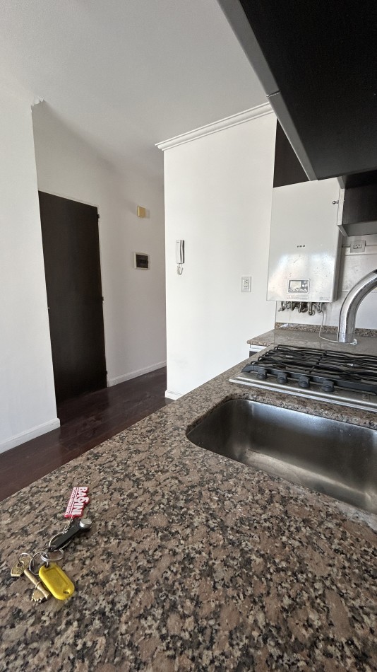 ALQUILER 1 DORMITORIO BALCON AL FRENTE - SALTA Y MORENO, ROSARIO