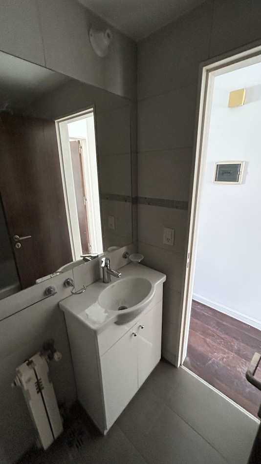 ALQUILER 1 DORMITORIO BALCON AL FRENTE - SALTA Y MORENO, ROSARIO