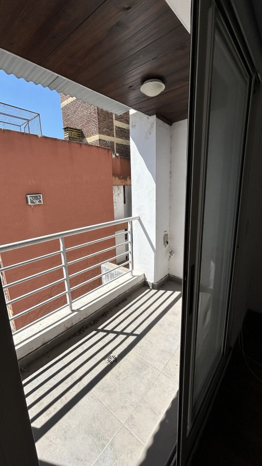 ALQUILER 1 DORMITORIO BALCON AL FRENTE - SALTA Y MORENO, ROSARIO