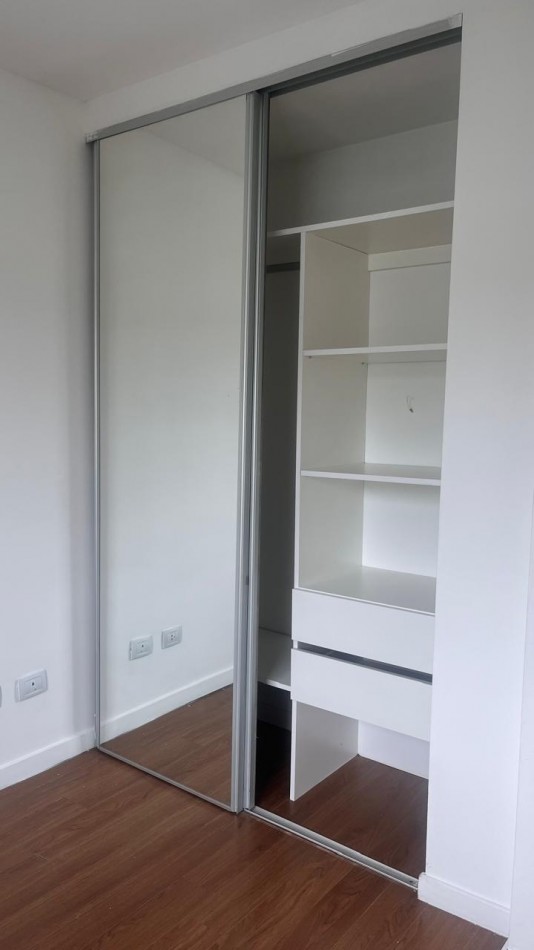 Alquiler de departamento de 1 dormitorio SIN balcon - Pte. Roca 2345, Rosario