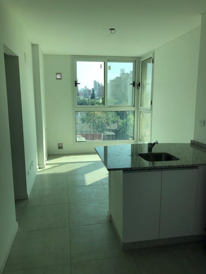 Alquiler de departamento de 1 dormitorio SIN balcon - Pte. Roca 2345, Rosario