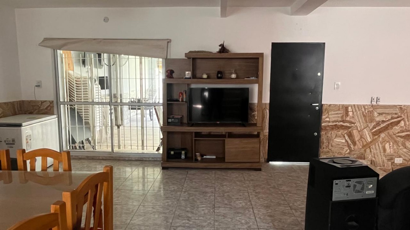 Necochea 2300 - FUNES (Garita 18)