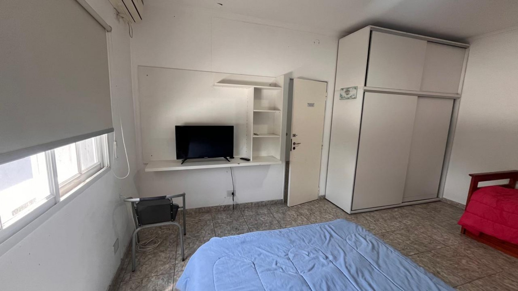 Necochea 2300 - FUNES (Garita 18)