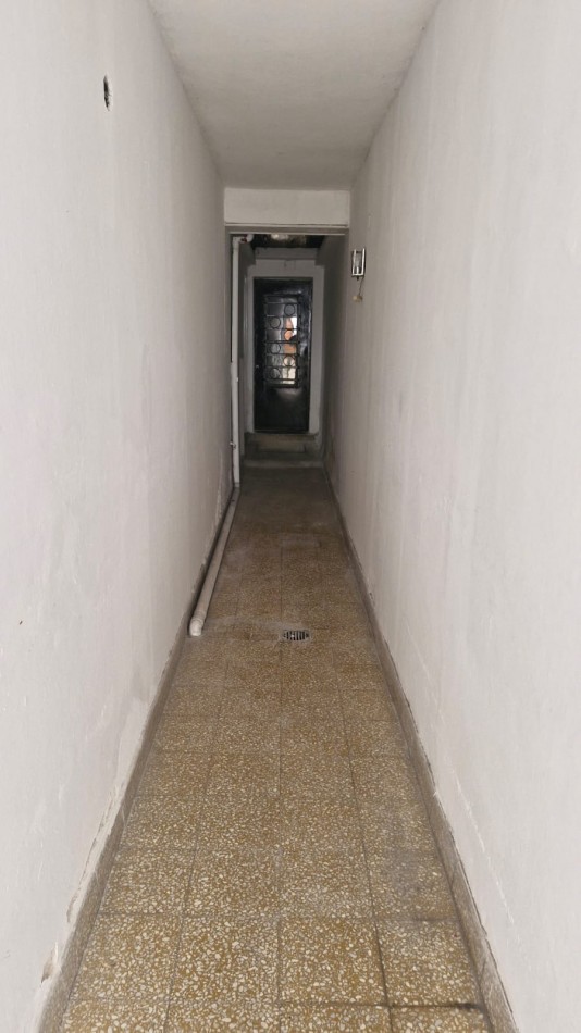 Zeballos e Italia - 1 piso escalera