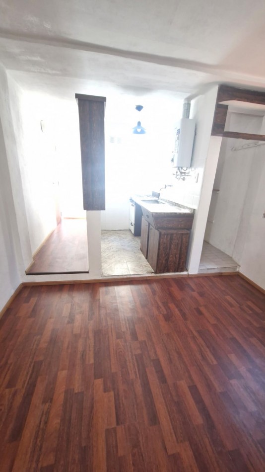 Zeballos e Italia - 1 piso escalera