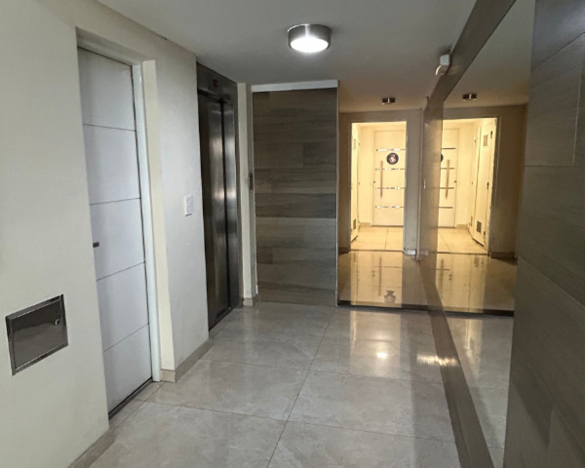 San Luis y Rodriguez - A metros del Sanatorio La Mujer y Bv. Oroño