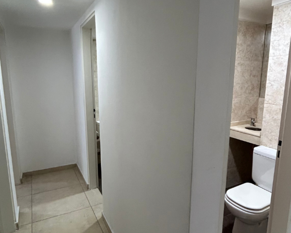 San Luis y Rodriguez - A metros del Sanatorio La Mujer y Bv. Oroño