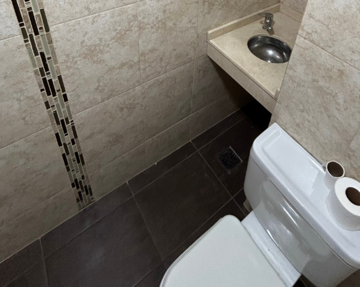 San Luis y Rodriguez - A metros del Sanatorio La Mujer y Bv. Oroño