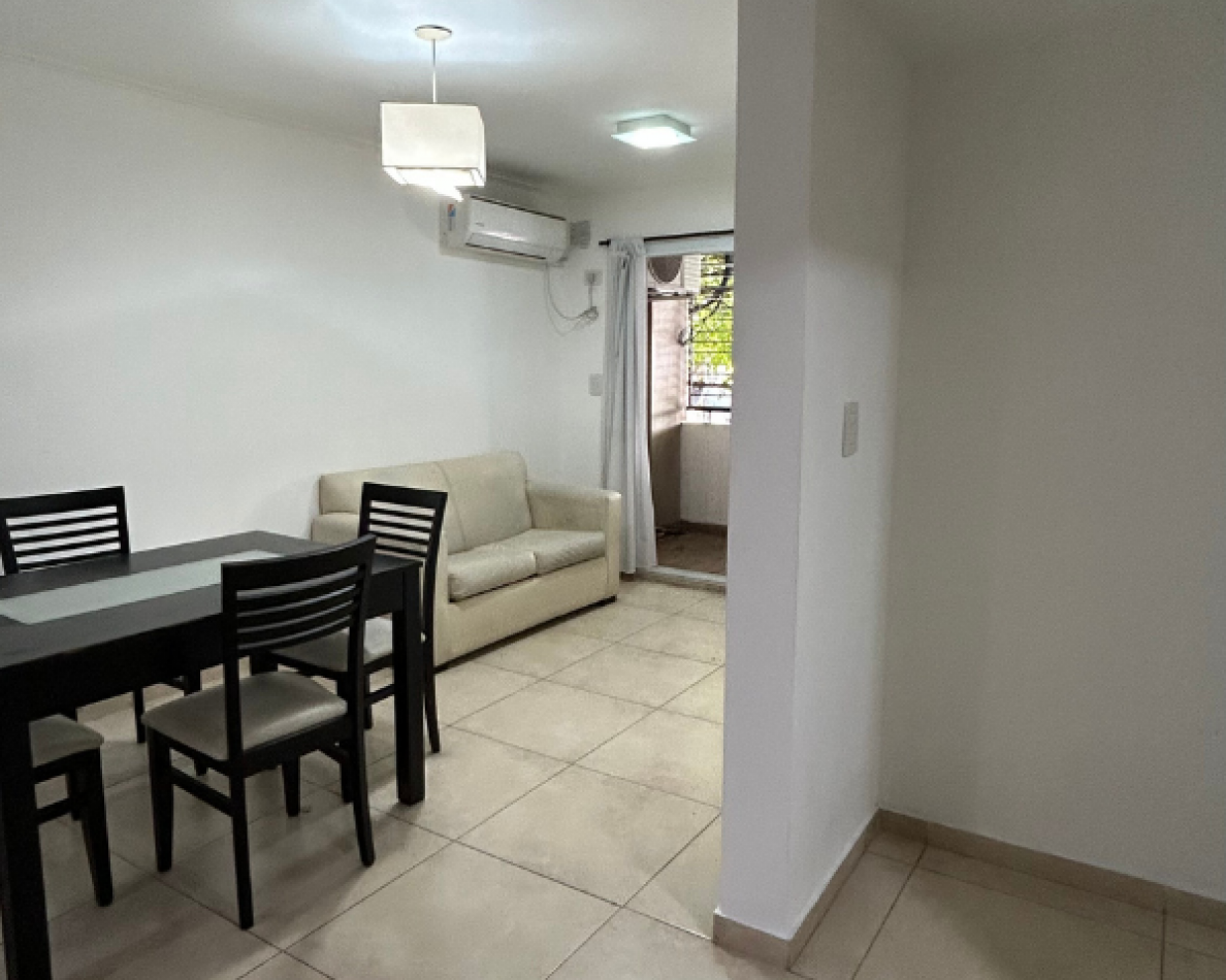 San Luis y Rodriguez - A metros del Sanatorio La Mujer y Bv. Oroño