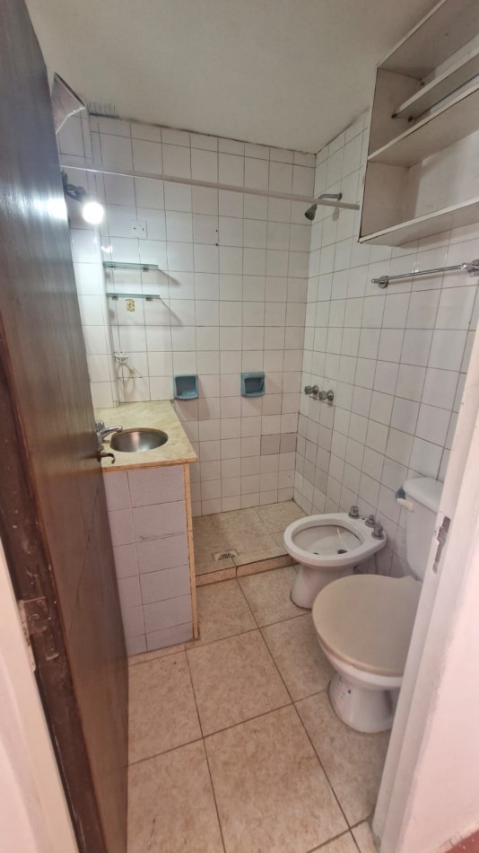 Zeballos e Italia - 1 Piso escalera