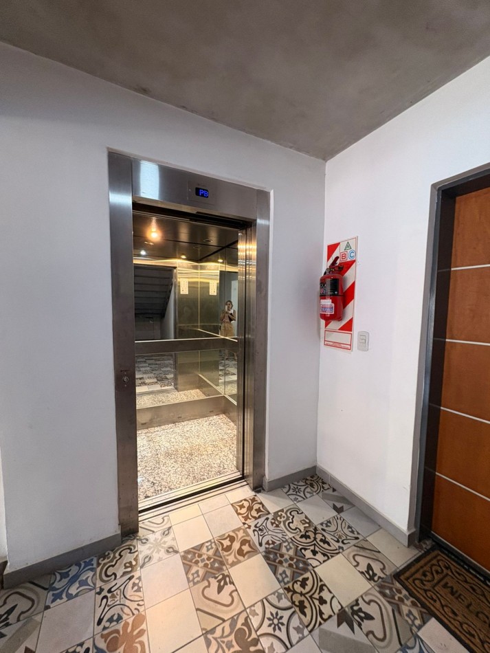 Frente Condominio Refineria - Corvalan y Falucho