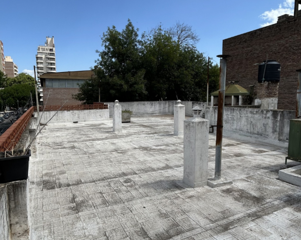 Casa en Planta Alta 3 Dorm. Cochera y Terraza Exclusiva - Apta Credito. Ricchieri y San Lorenzo