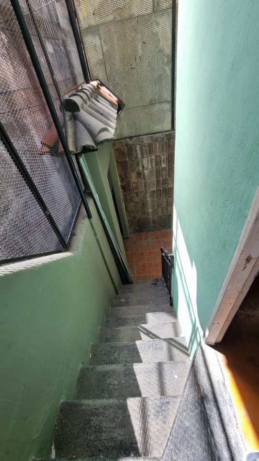 Juan Manuel de Rosas 1100 - Pasillo NO ph