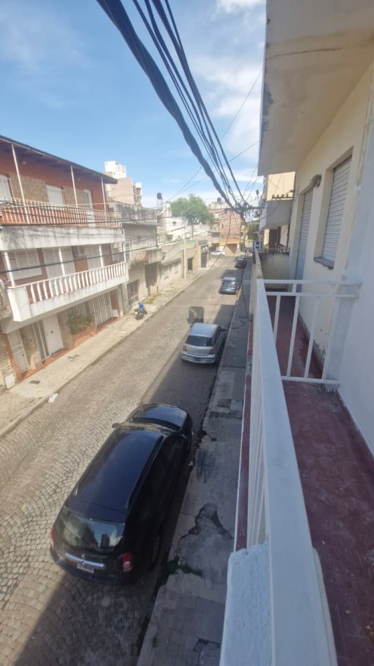 Faculta Medicina - Altura Urquiza 3800 