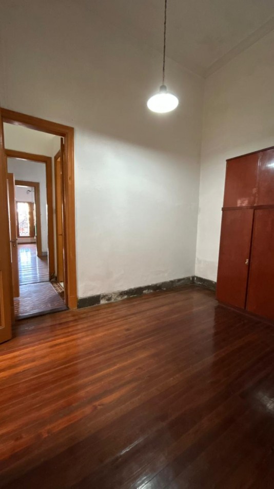 Apta Credito - Tucuman y Constitucion