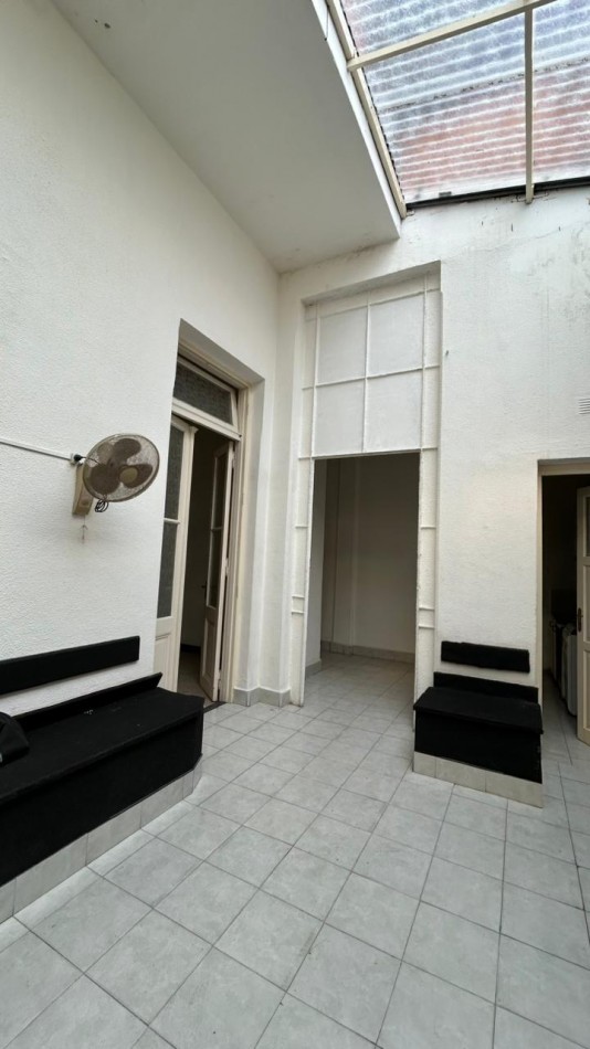 Propiedad Institucional en Pb, Patio y Entrepiso | Doble Ingreso | Centro, Rosario