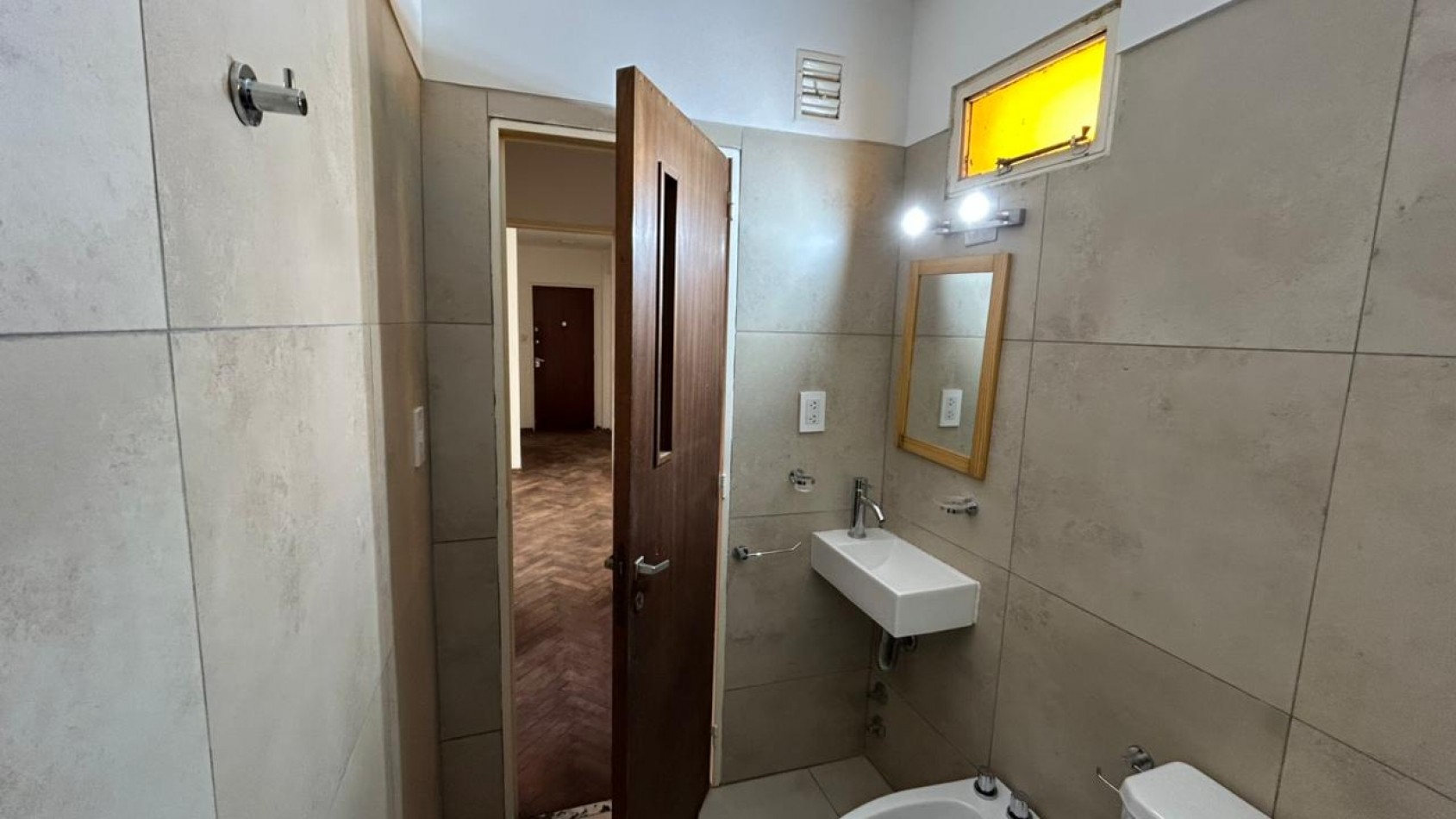 1 Dormitorio Electrico sin balcon - Dorrego 18 Bis, Rosario 