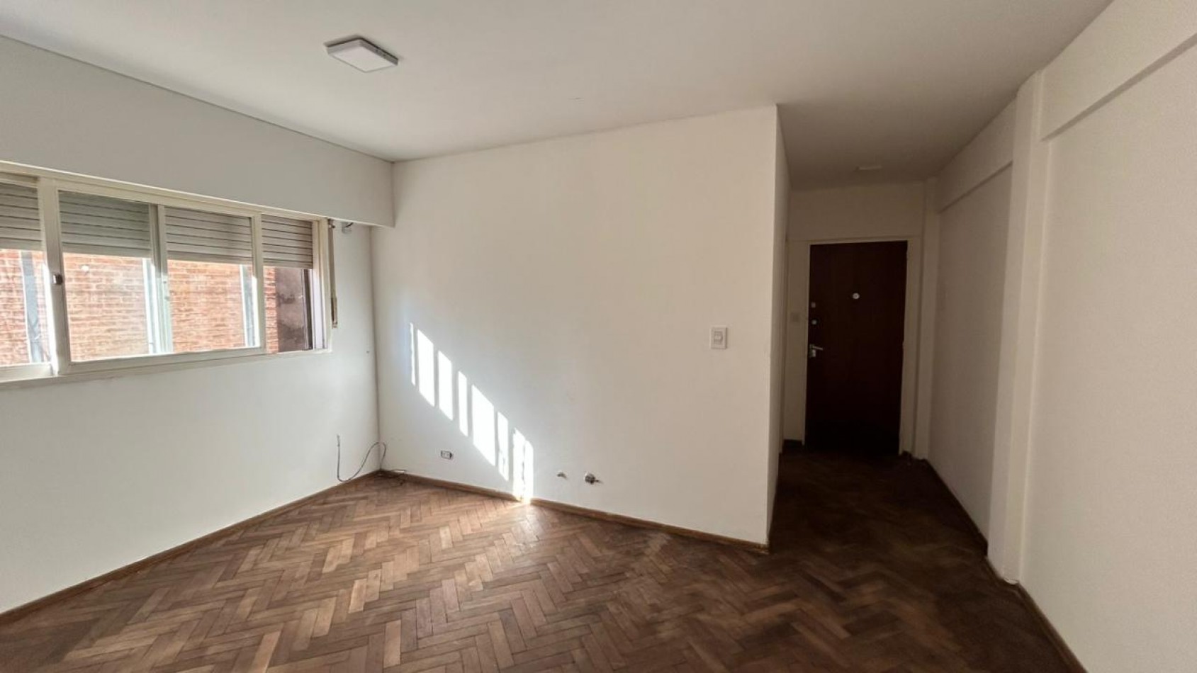 1 Dormitorio Electrico sin balcon - Dorrego 18 Bis, Rosario 