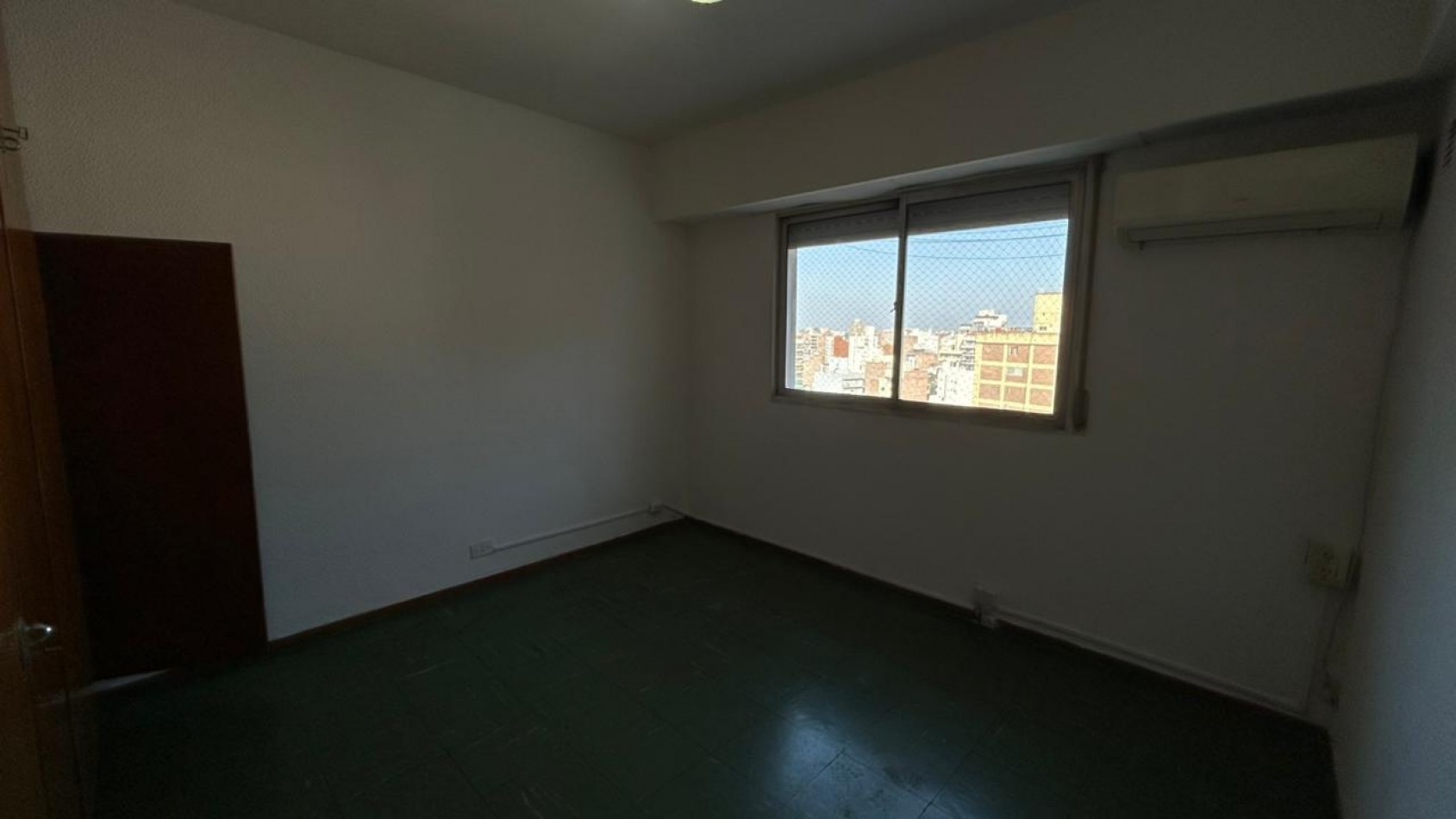 Alquiler 1 dormitorio con balcon (contrafrente) - Corrientes 1700, Rosario 