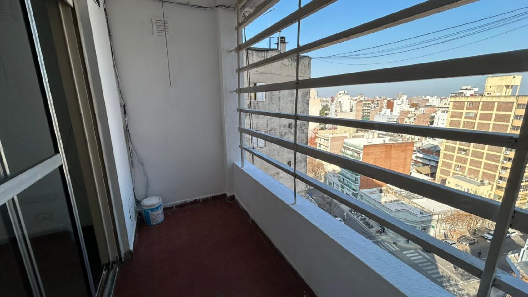 Alquiler 1 dormitorio con balcon (contrafrente) - Corrientes 1700, Rosario 