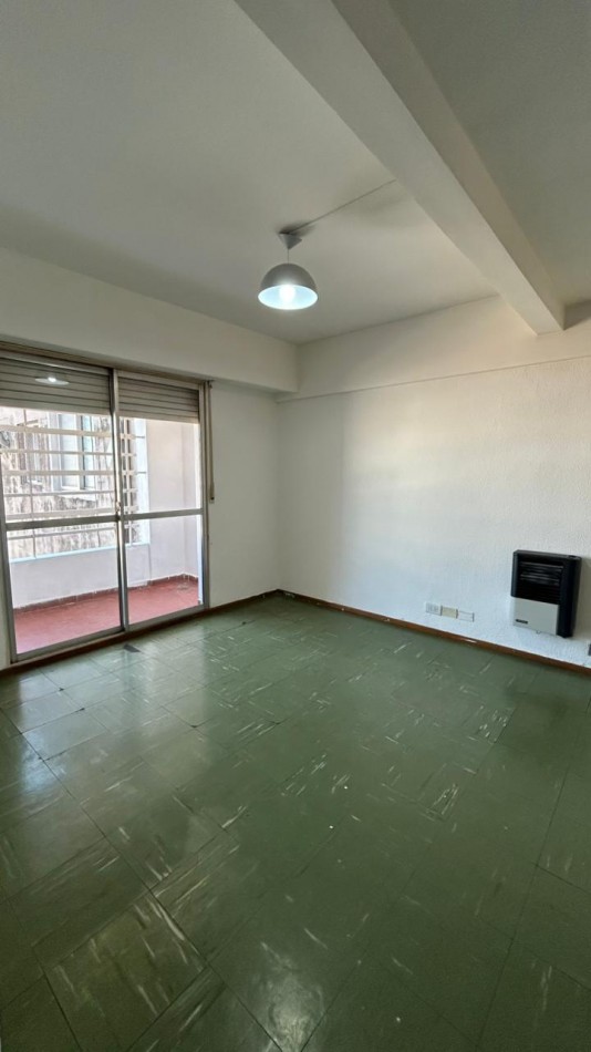 Alquiler 1 dormitorio con balcon (contrafrente) - Corrientes 1700, Rosario 