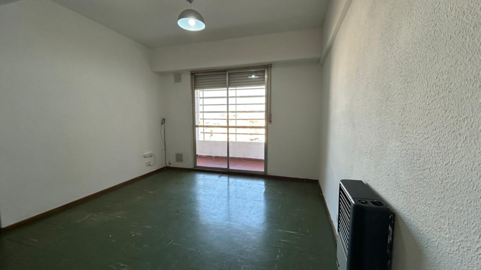 Alquiler 1 dormitorio con balcon (contrafrente) - Corrientes 1700, Rosario 