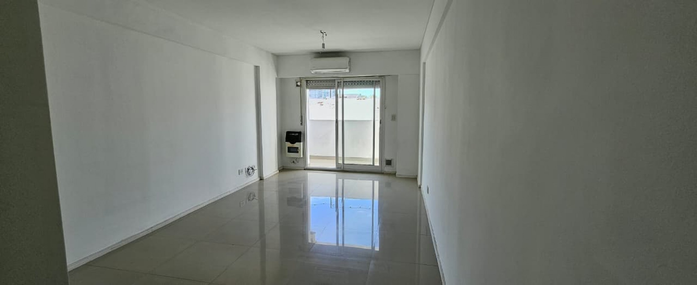 ALQUILER MONOAMBIENTE CON BALCON Y PARRILLERO EXCLUSIVO - SALTA 2400, ROSARIO