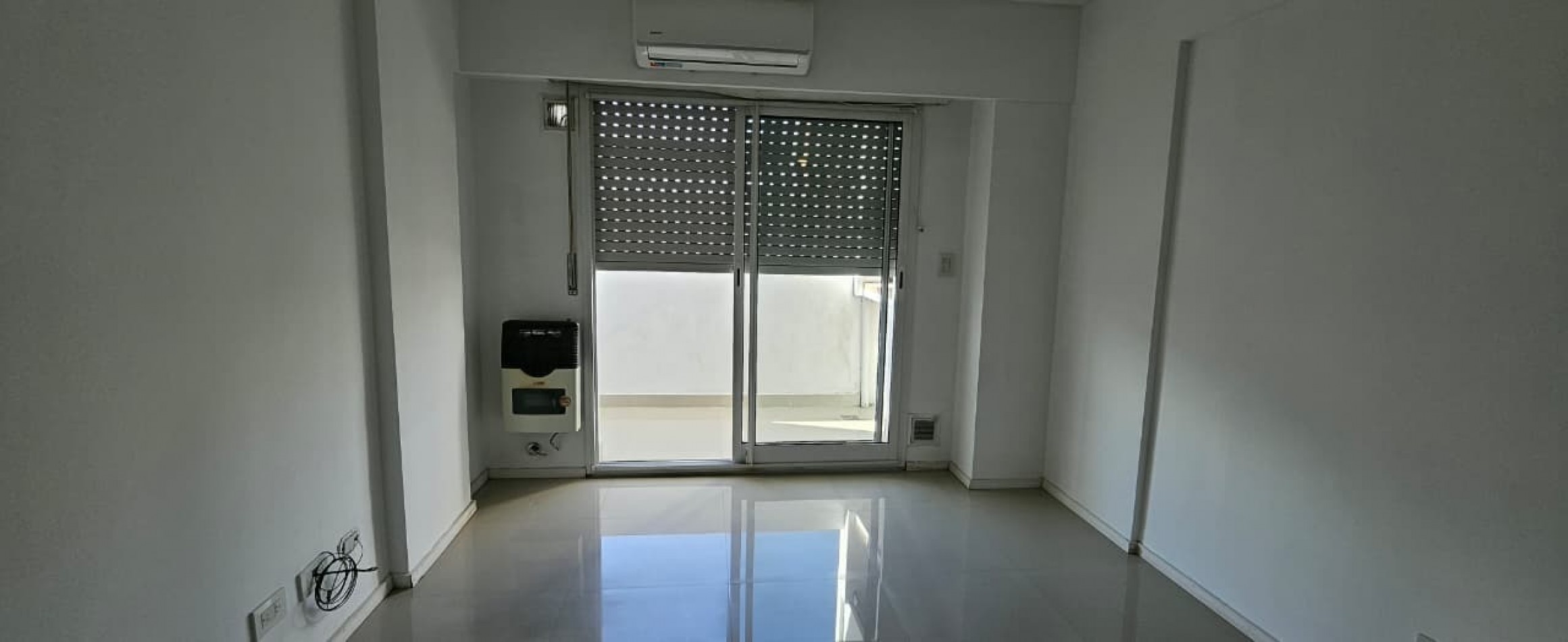 ALQUILER MONOAMBIENTE CON BALCON Y PARRILLERO EXCLUSIVO - SALTA 2400, ROSARIO
