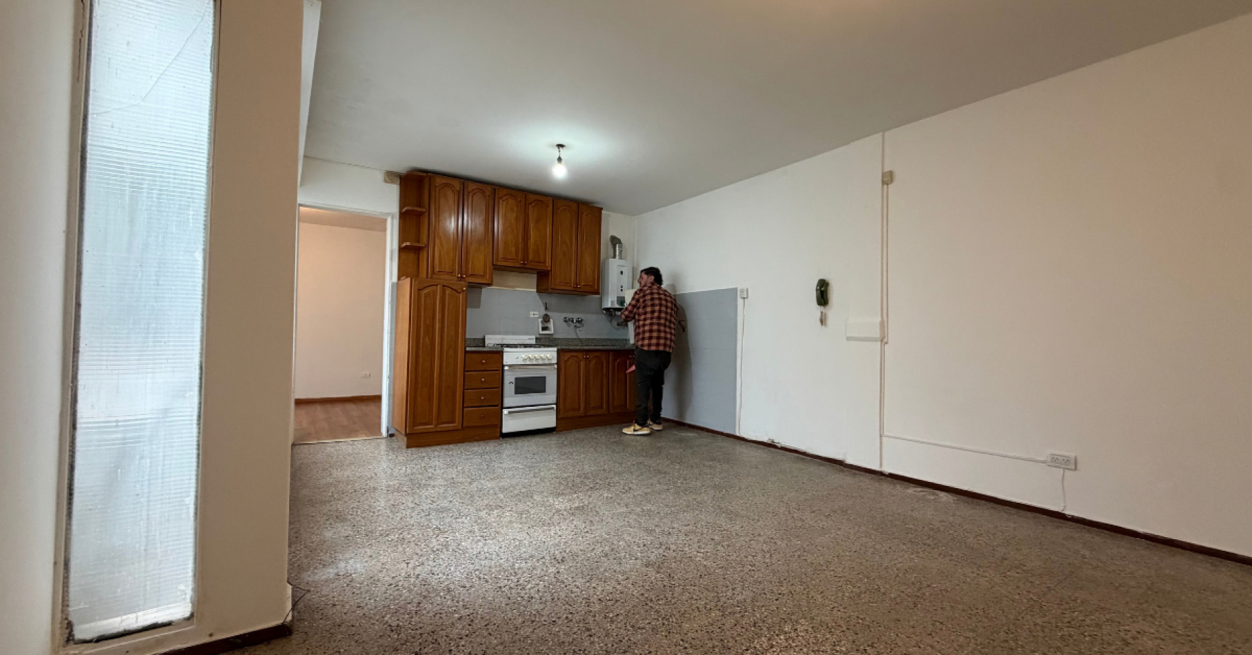 Alquiler 1 Dormitorio | Escalera | Sin Balcon - Juan Manuel de Rosas 2200, Rosario