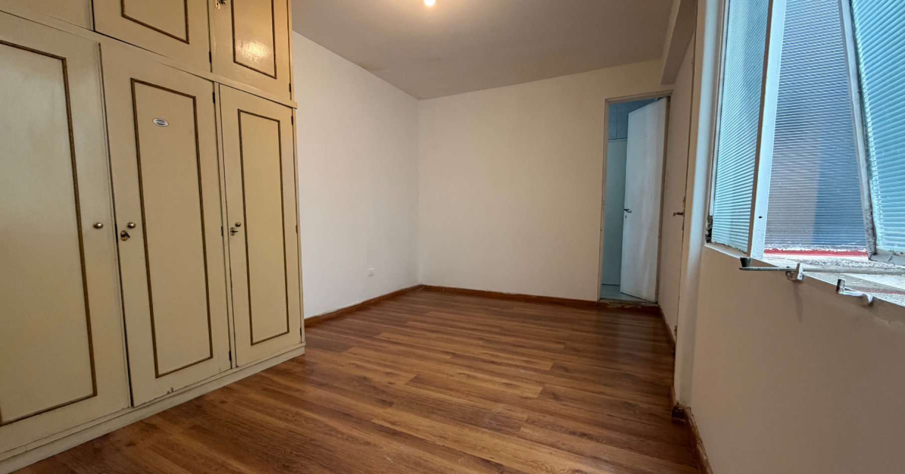 Alquiler 1 Dormitorio | Escalera | Sin Balcon - Juan Manuel de Rosas 2200, Rosario