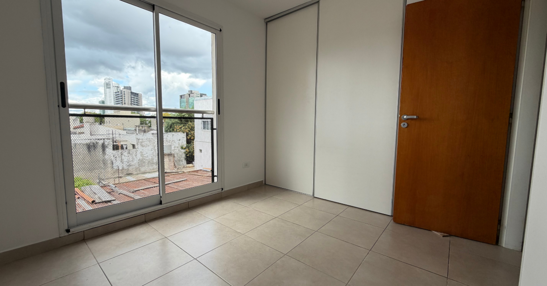 ALQUILER 1 DORMITORIO CON TERRAZA EXCLUSIVA - RAWSON Y CILVETI, ROSARIO 