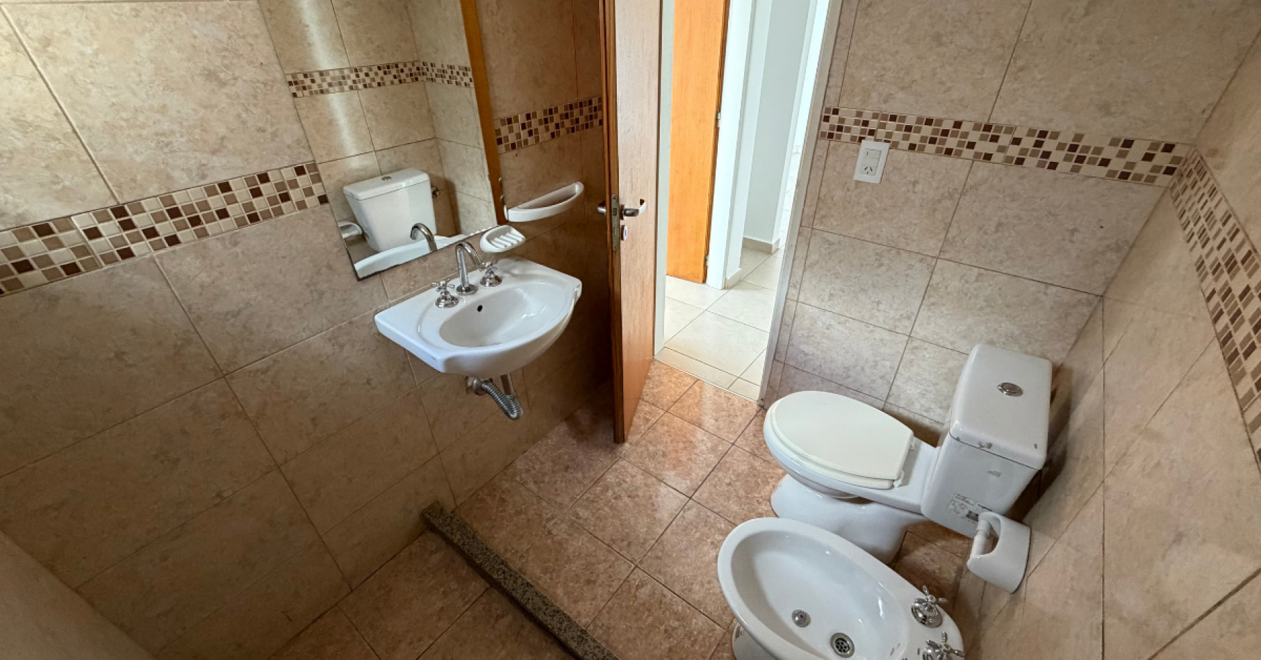 ALQUILER 1 DORMITORIO CON TERRAZA EXCLUSIVA - RAWSON Y CILVETI, ROSARIO 