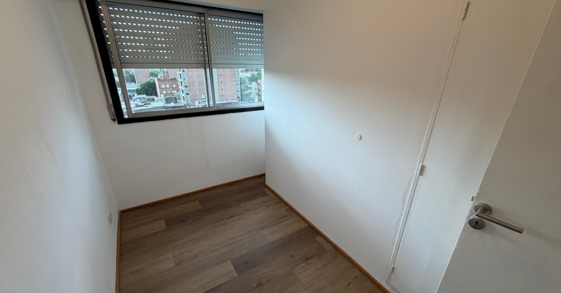Departamento 3 Dorm. con Balcon Al Frente - Urquiza 2800, Rosario