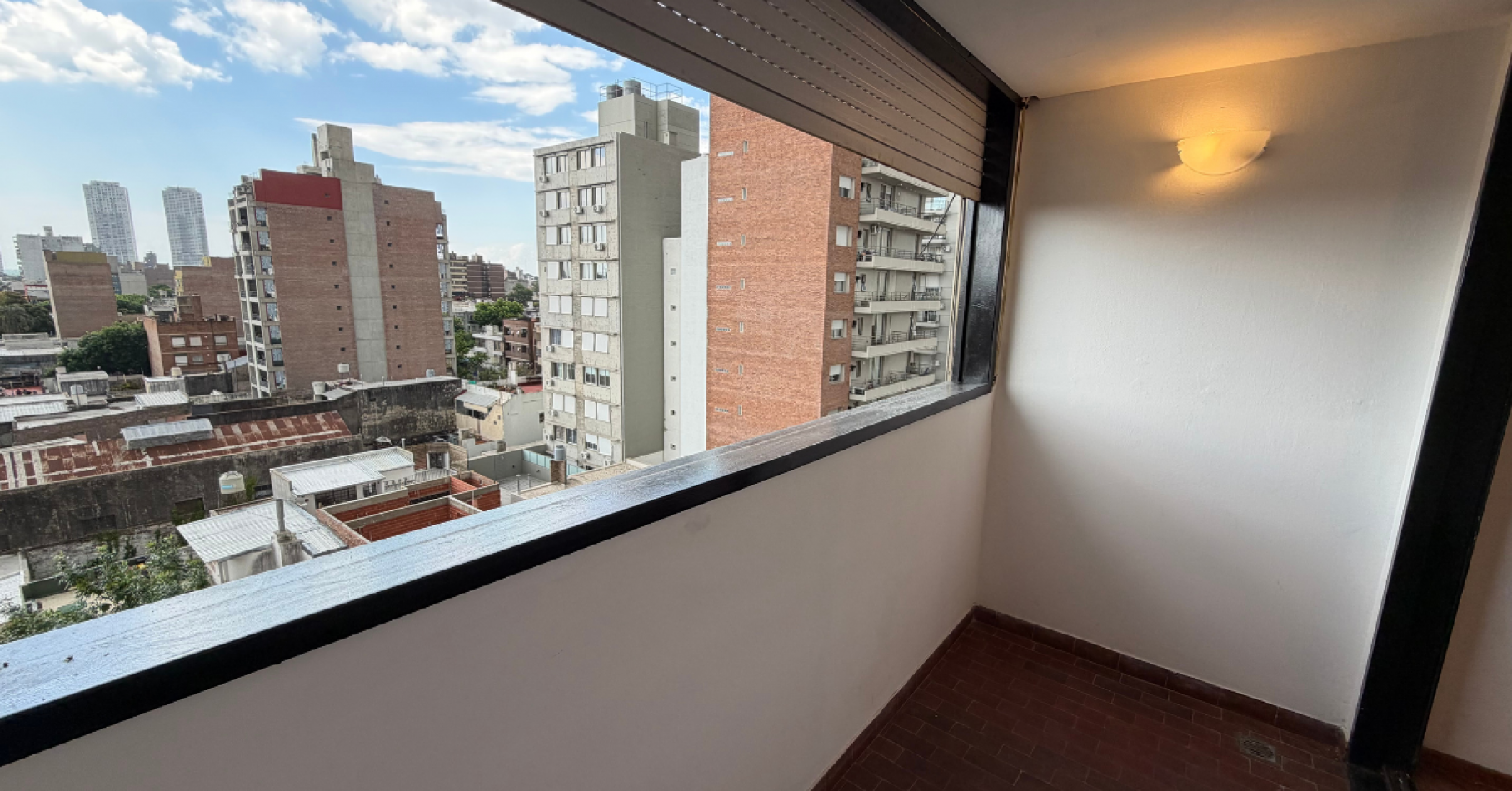 Departamento 3 Dorm. con Balcon Al Frente - Urquiza 2800, Rosario