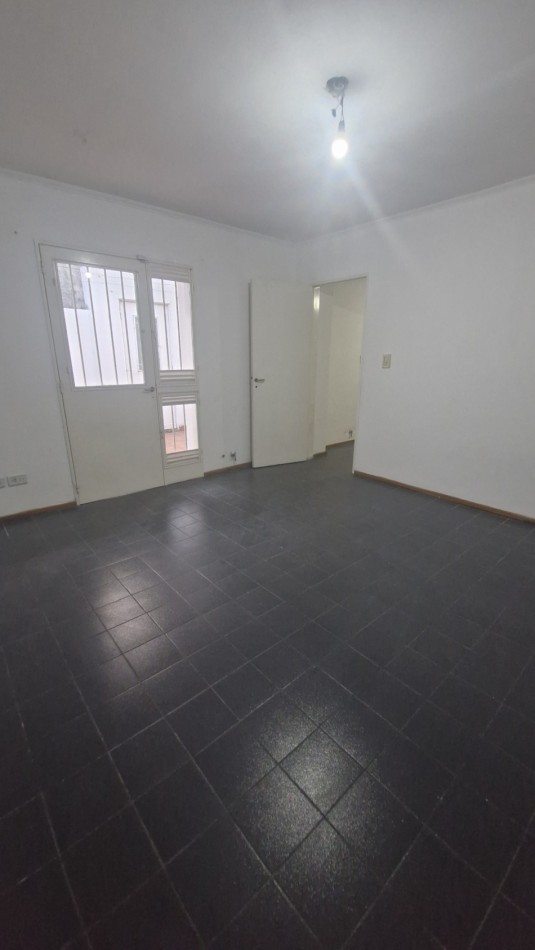 DEPARTAMENTO DE PASILLO 2 DORMITORIOS - CONSTITUCION 200, ROSARIO