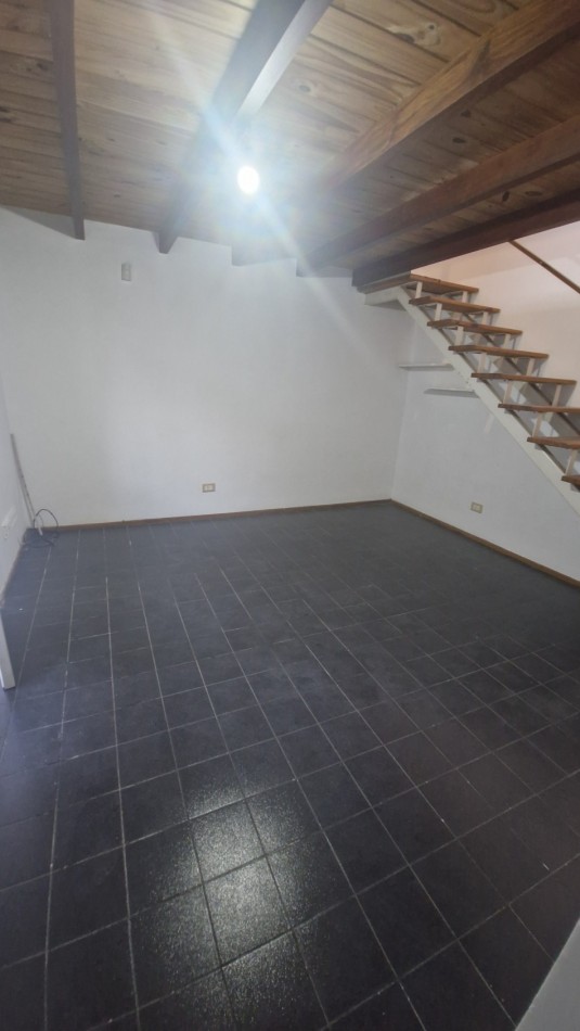 DEPARTAMENTO DE PASILLO 2 DORMITORIOS - CONSTITUCION 200, ROSARIO