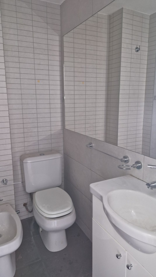 ALQUILER 1 DORMITORIO BALCON AL FRENTE - SALTA Y MORENO, ROSARIO