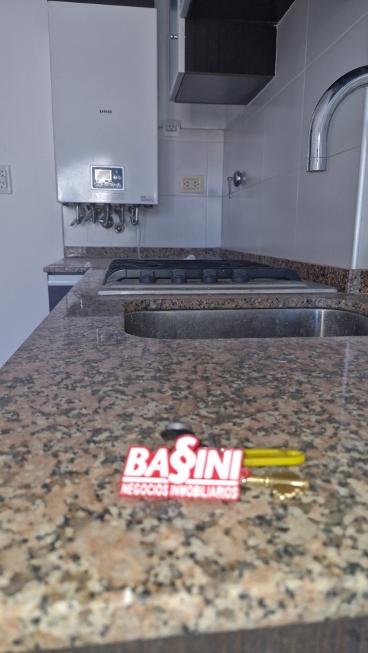 ALQUILER 1 DORMITORIO BALCON AL FRENTE - SALTA Y MORENO, ROSARIO