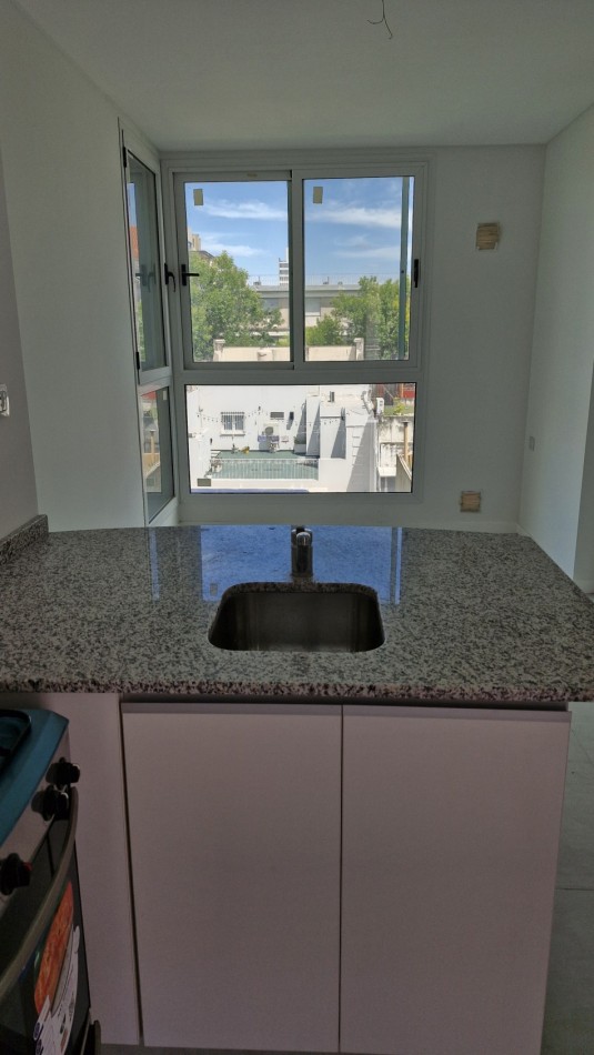 Alquiler de departamento de 1 dormitorio SIN balcon - Pte. Roca 2345, Rosario