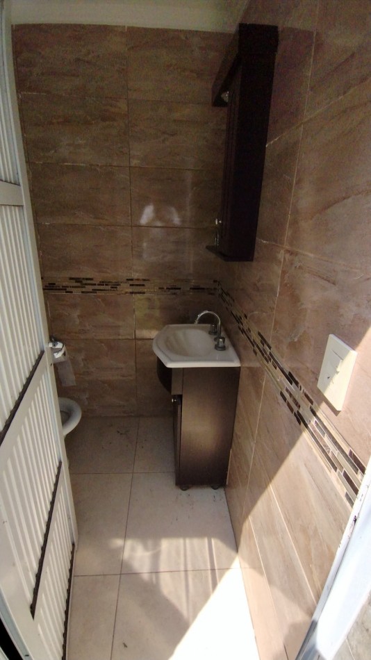 Venta Casa 3 dormitorios con Patio y Pileta - Necochea 2300, Funes