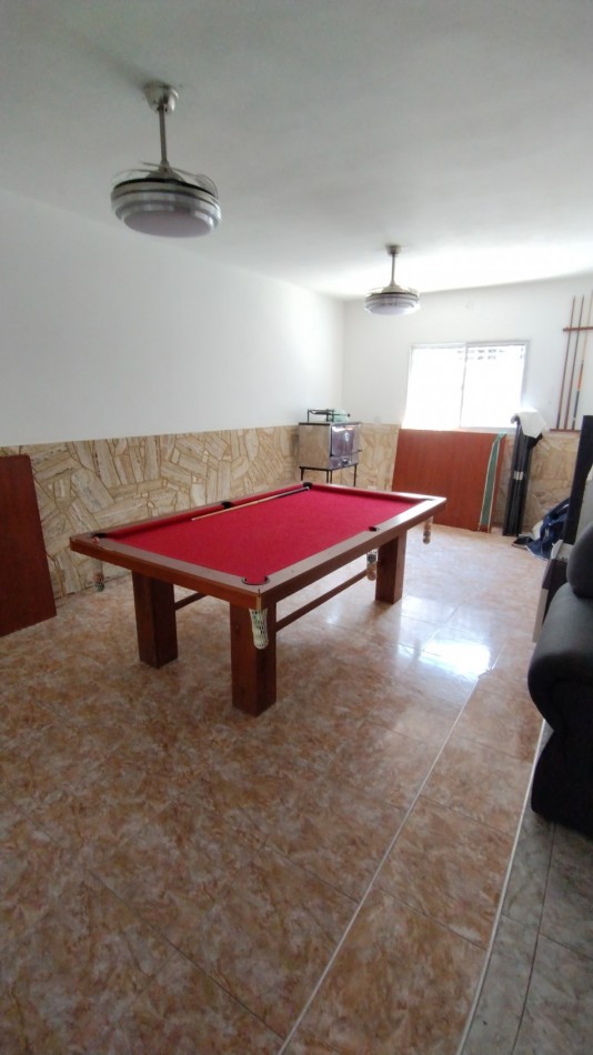 Venta Casa 3 dormitorios con Patio y Pileta - Necochea 2300, Funes