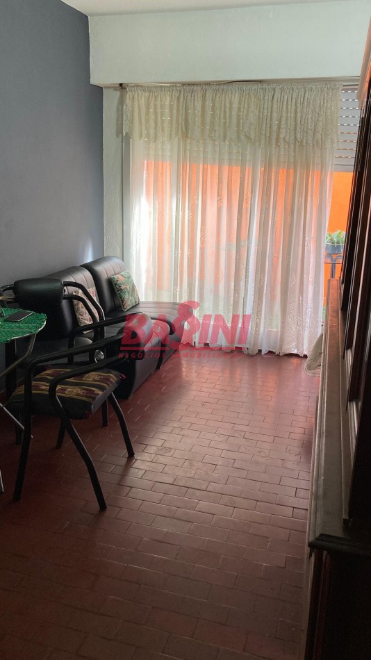 APTO CREDITO. DEPARTAMENTO 1 DORMITORIO  - RIOBAMBA831 