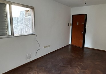 VENTA DEPARTAMENTO 2 DORMITORIOS - Alem 1630 - 6to Piso Dpto 3  (entre Pellegrini y Montevideo). Rosario