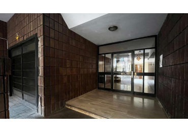 Alquiler Depto. 2 Dorm., Balcon y Cochera. Paraguay 1400